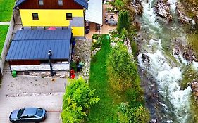 Apartmany Nad Rekou